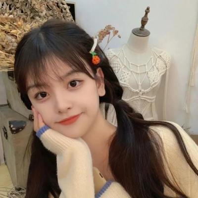 小姐嬉春